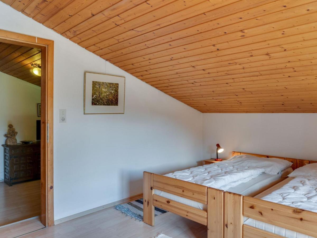 Spacious Chalet In Maishofen Near Forest Exterior foto